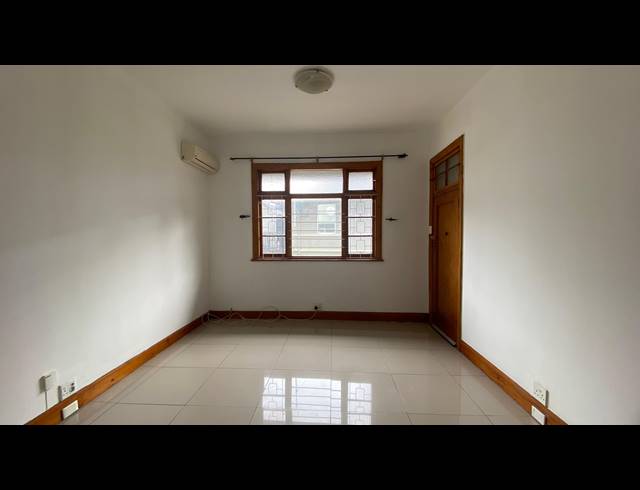 2 BEDROOM FLAT FOR SALE IN GLENWOOD